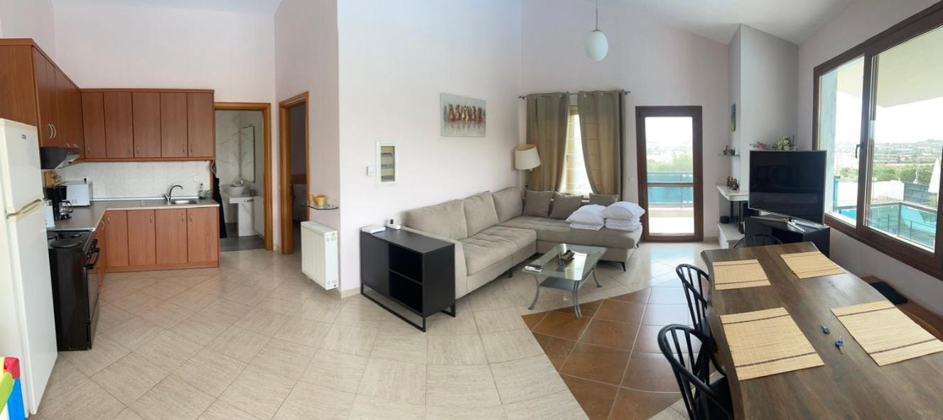 Serenity House إبانومي المظهر الخارجي الصورة