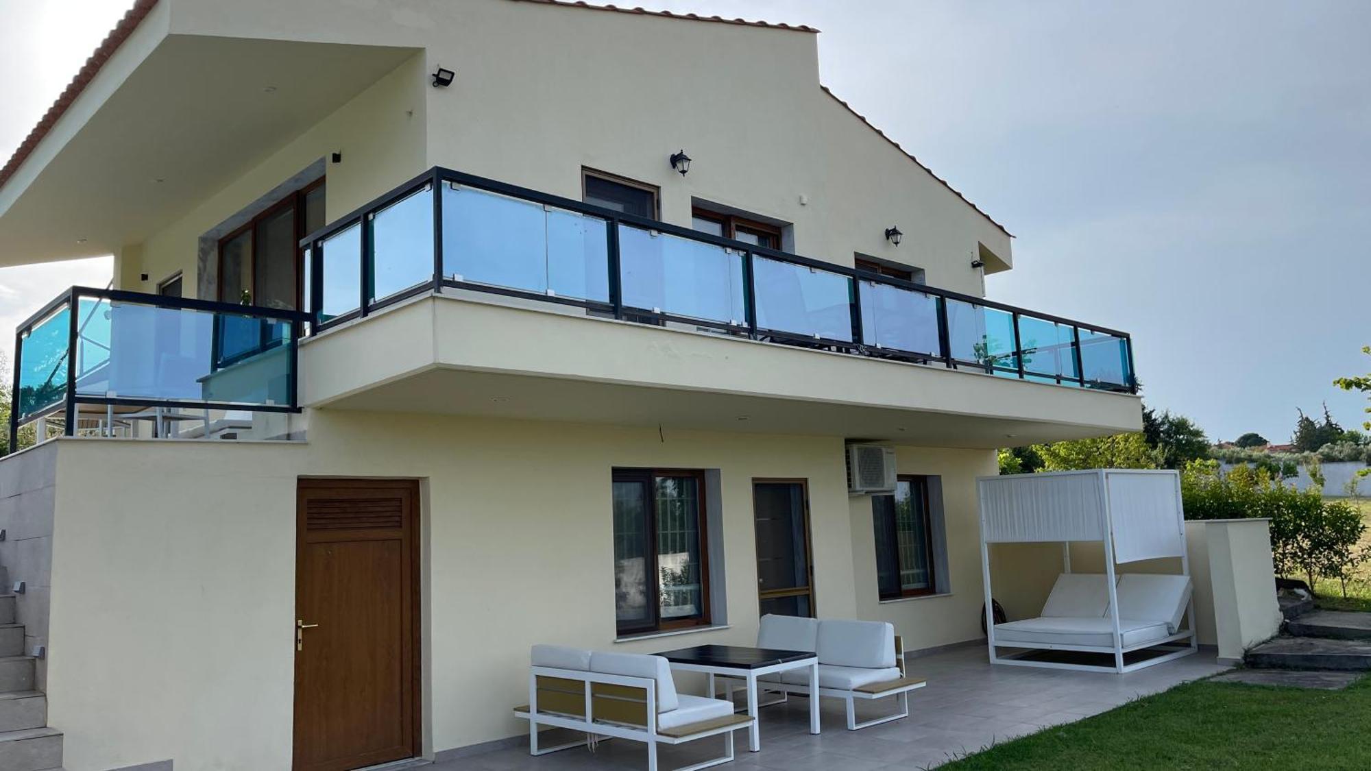 Serenity House إبانومي المظهر الخارجي الصورة
